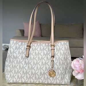 Michael Kors Shoulder Bag